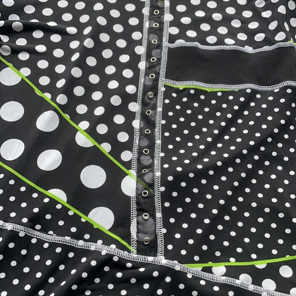 Fashque Boutique Blouse - Picture 2 of 2